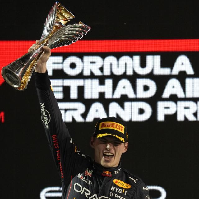 星空中国体育-维斯塔潘阿布扎比夺冠完美收官 维特尔隆重告别